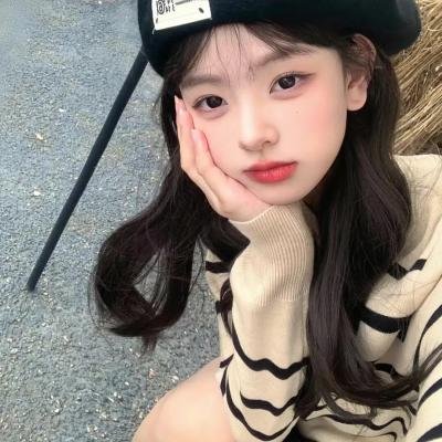 被偷听心声后女配变团宠